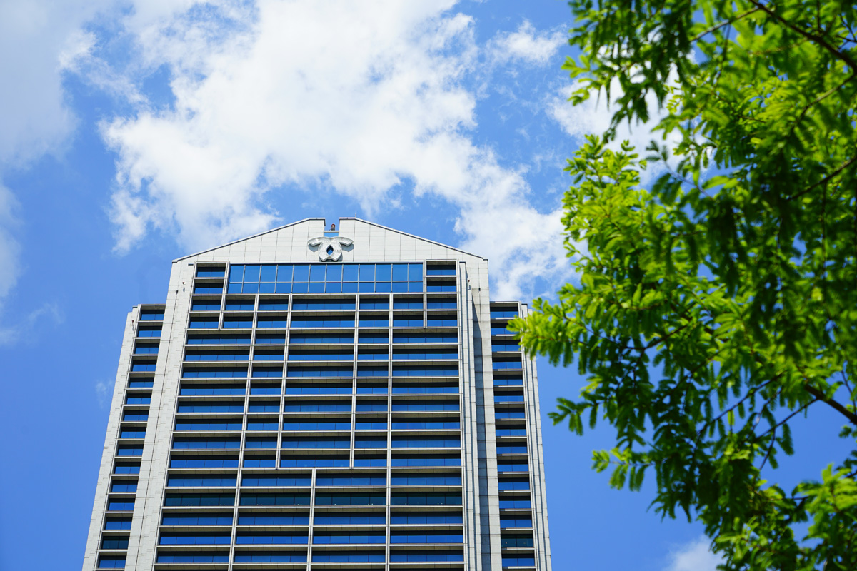 先進テクノロジーによる市民向けFAQの構築で、コールセンター変革への第一歩に